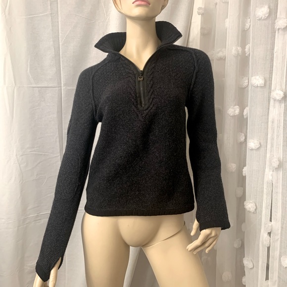 SOLD Dale of Norway sweater - Picture 2 of 15